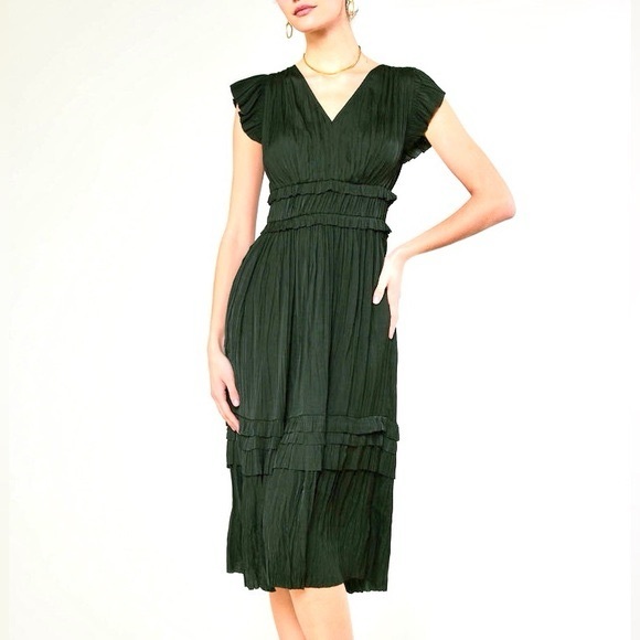 Grade & Gather Ruffled Satin Grey V-Neck Dress size Large - Picture 2 of 6